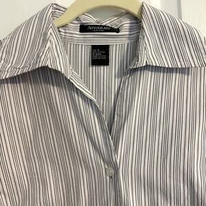 Autograph Button Down Blouse Top Woman Size Small Black & Purple Stripe V-Neck